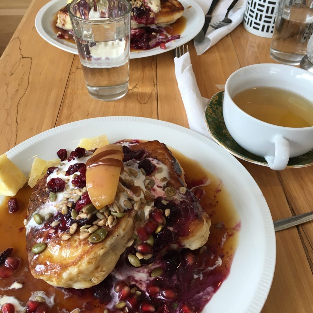 Five Reasons Why You Should Consider Visiting Toronto | Twirl The Globe