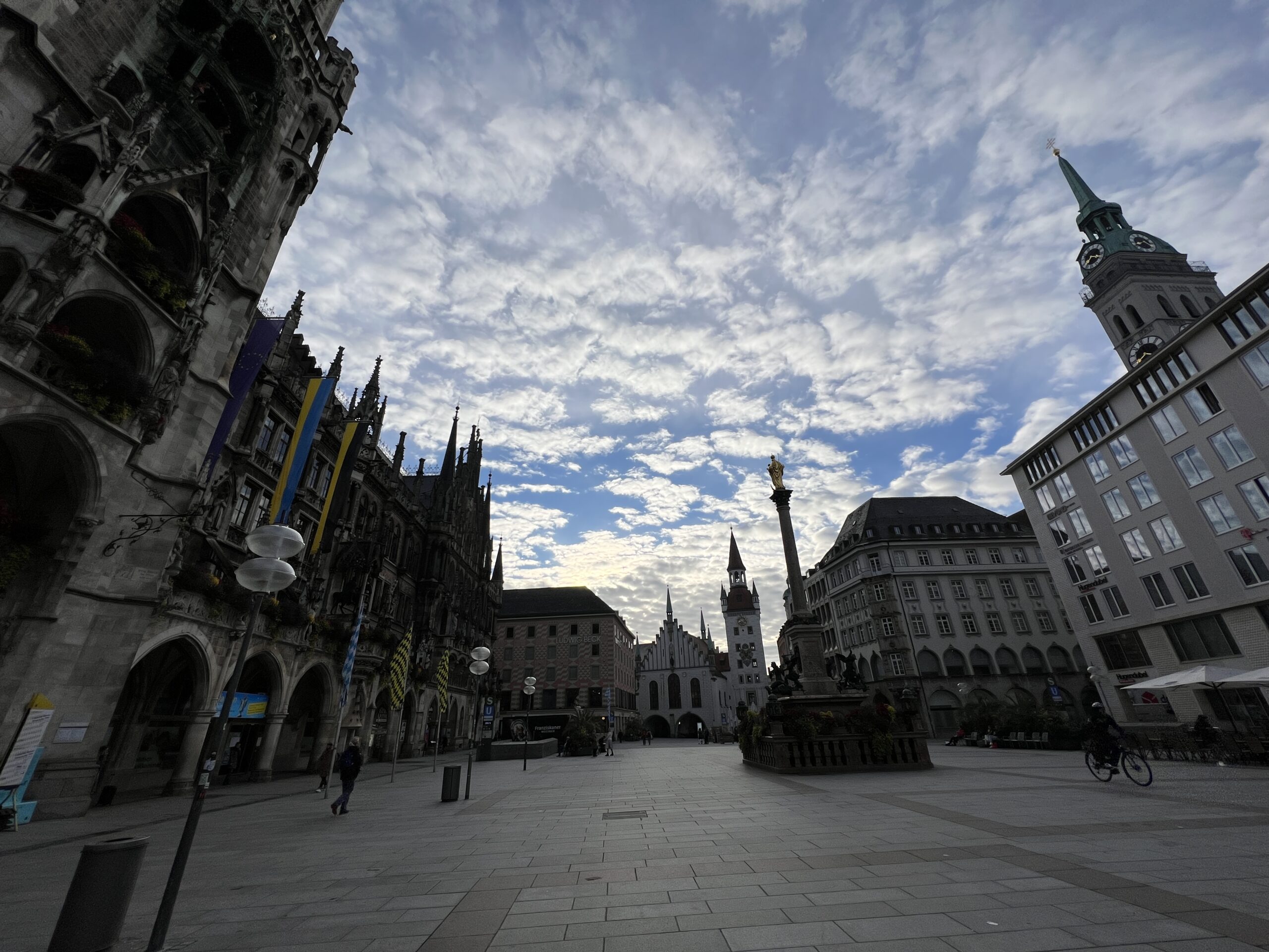 Guide To Munich Germany Twirl The Globe